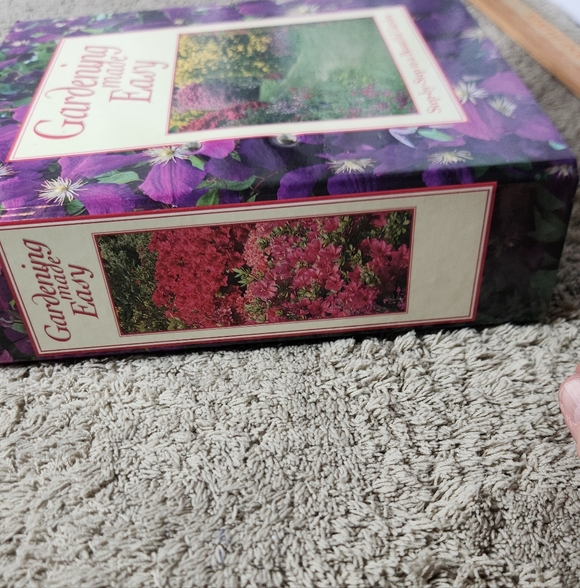 Gardening Made Easy Binder With Individual Cards - Picture 5 of 16